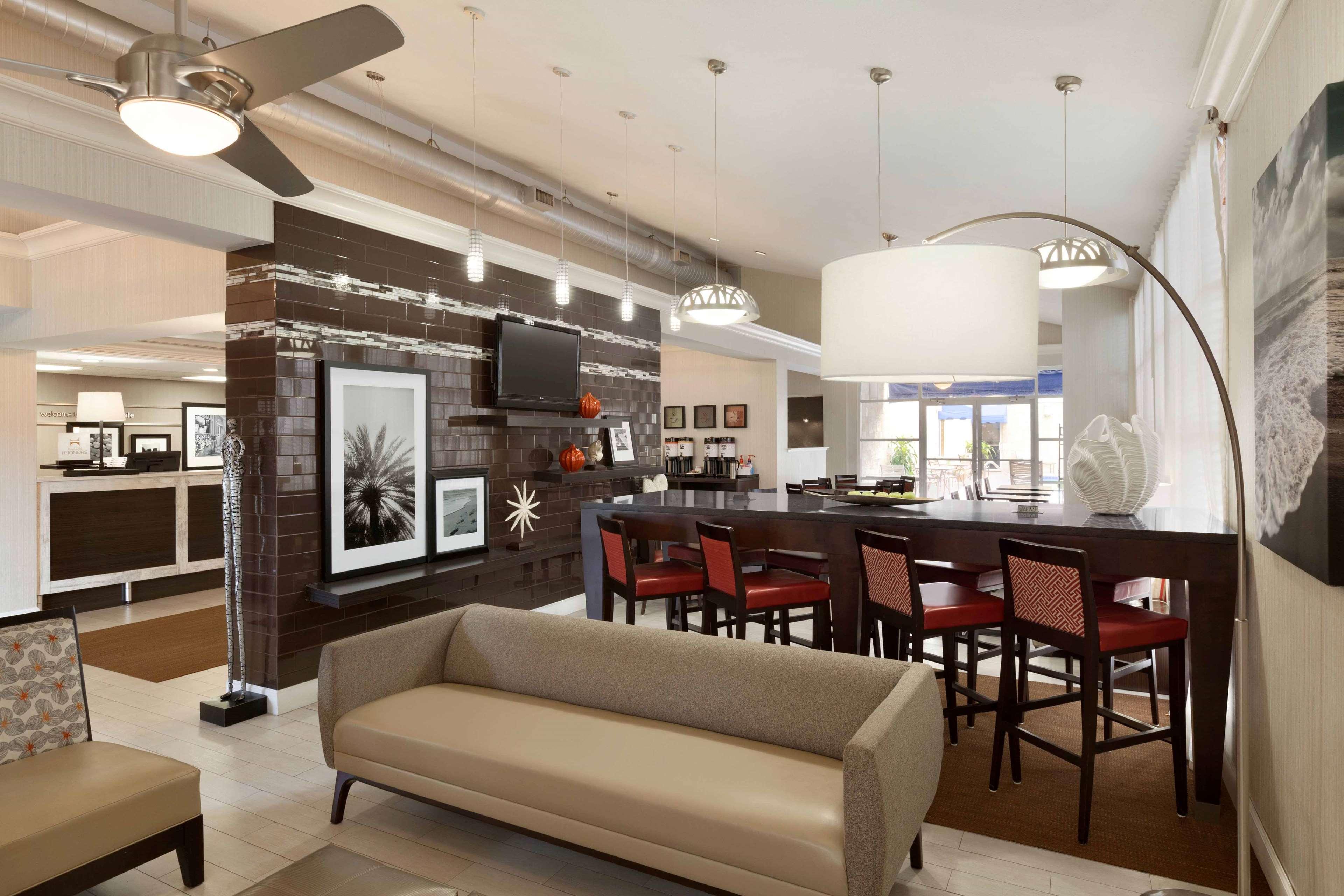 Hampton Inn & Suites Fort Lauderdale Airport Hollywood Eksteriør bilde
