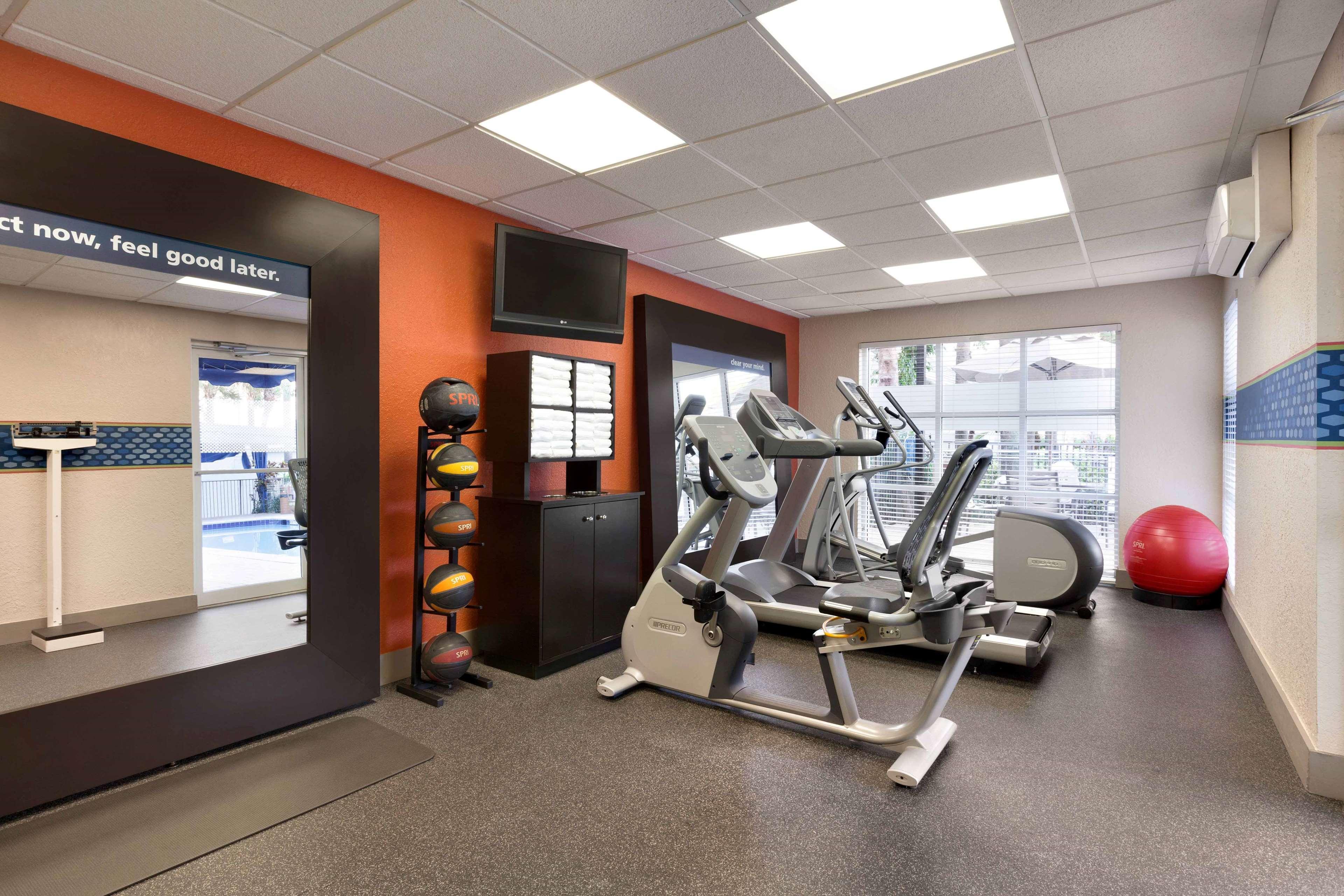 Hampton Inn & Suites Fort Lauderdale Airport Hollywood Eksteriør bilde