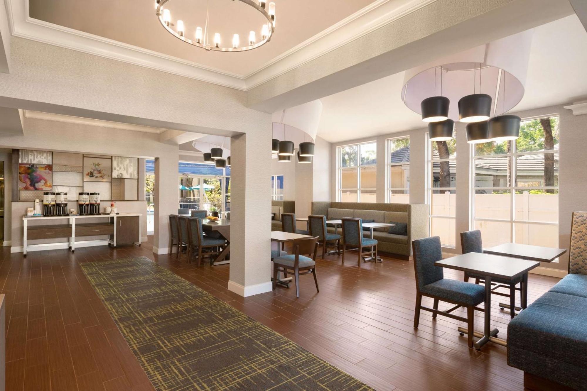 Hampton Inn & Suites Fort Lauderdale Airport Hollywood Eksteriør bilde