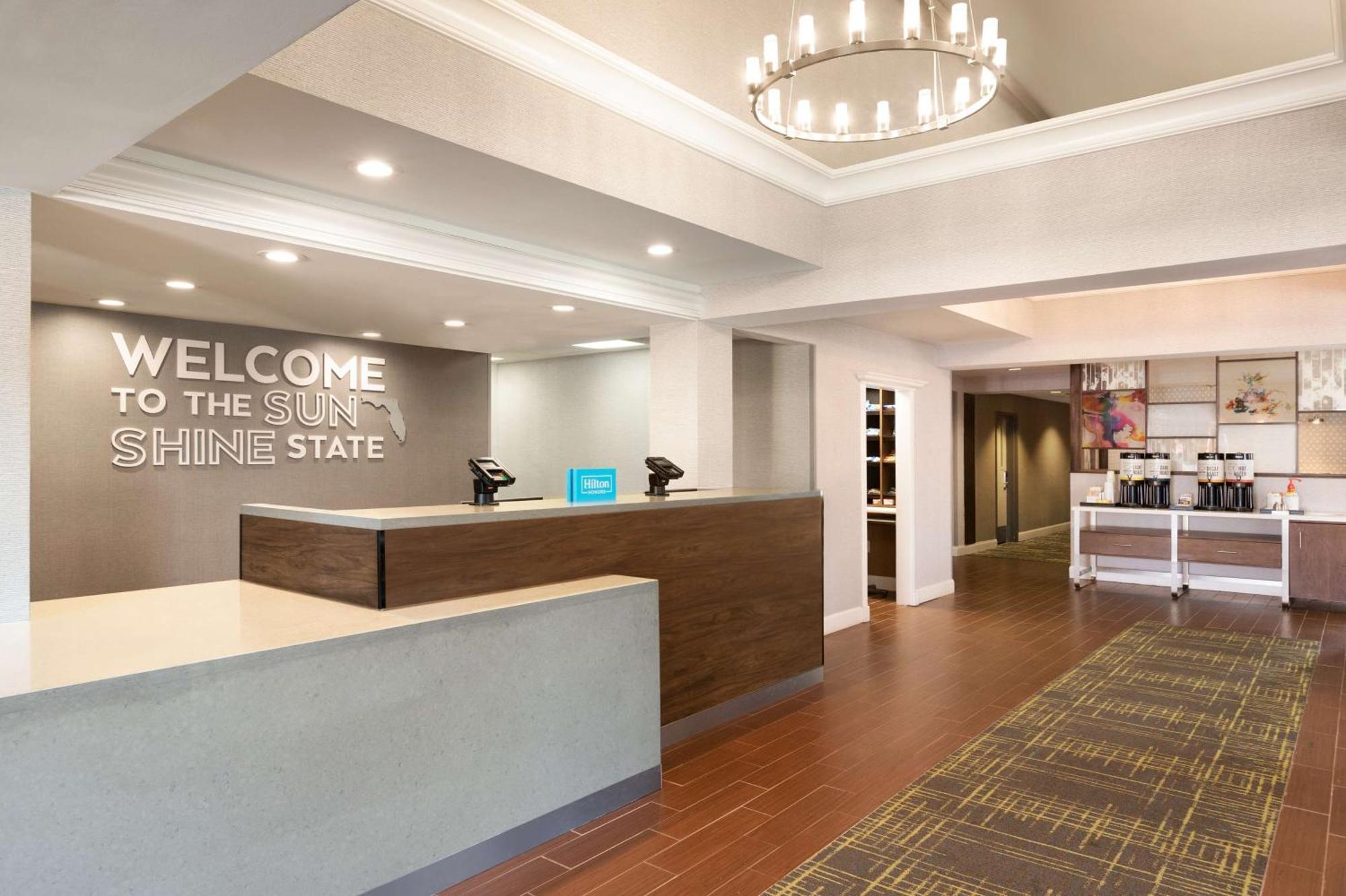Hampton Inn & Suites Fort Lauderdale Airport Hollywood Eksteriør bilde