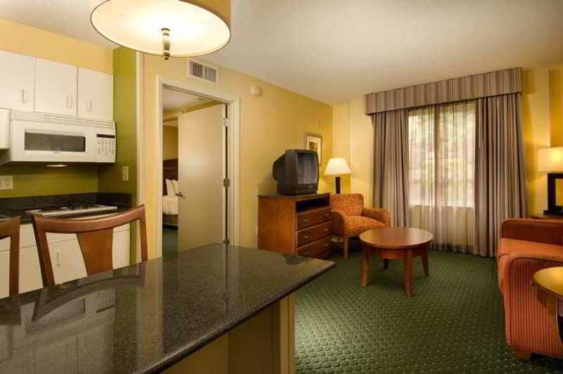 Hampton Inn & Suites Fort Lauderdale Airport Hollywood Rom bilde